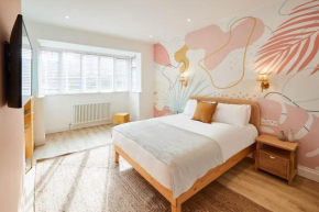 Host & Stay - The Beach House @ Scarborough